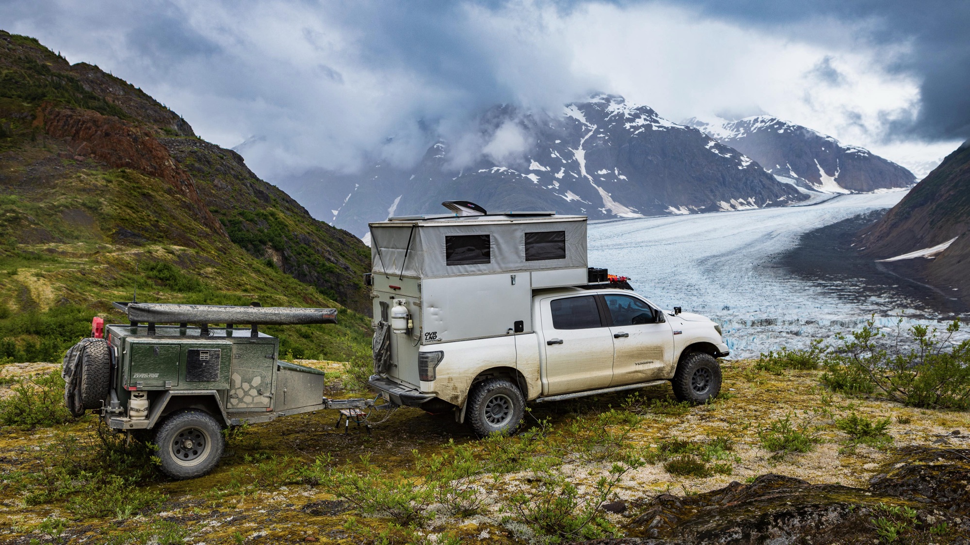 Glacier-country basecamp, mountains at your doorstep